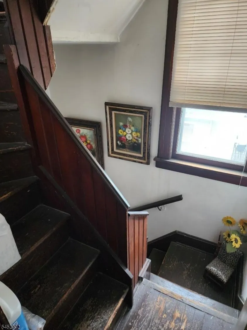 315 18Th Ave Paterson City, NJ 07504