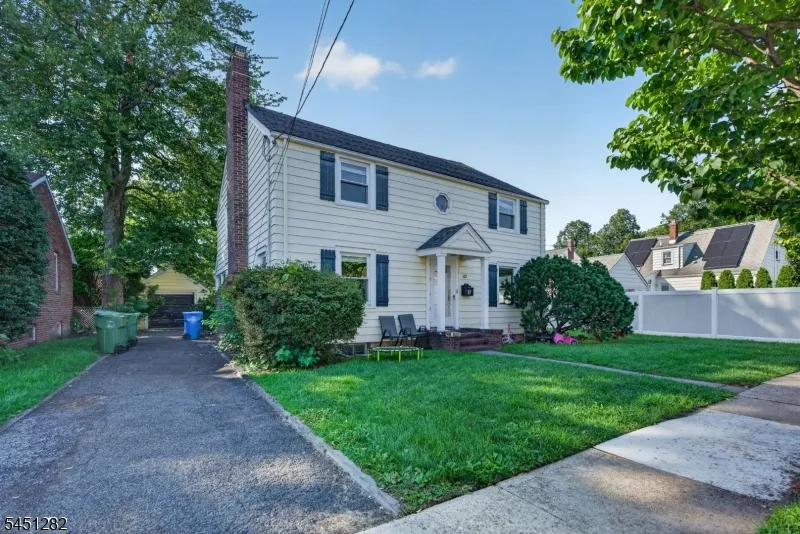 112 Rosewood Ter Linden City, NJ 07036