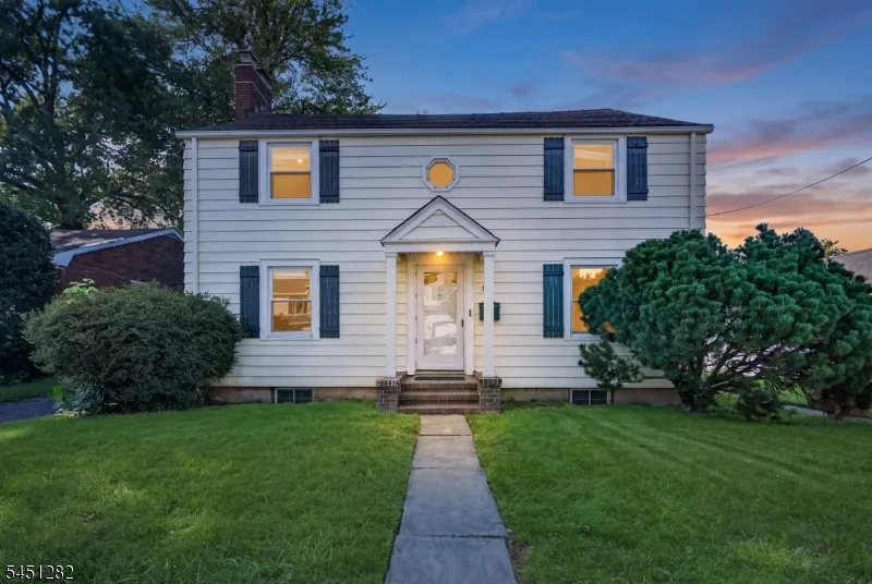 112 Rosewood Ter Linden City, NJ 07036