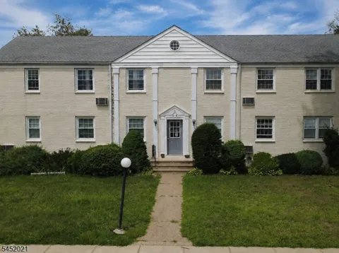 5 Hadfield Ave #E Unit E