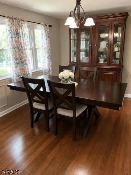 124 Main St Bloomsbury, NJ 08804