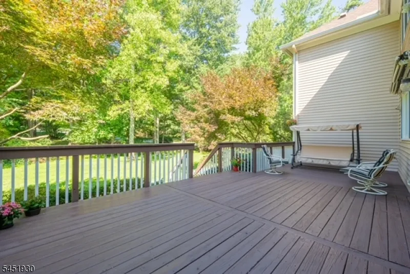 40 Newland Ct Bridgewater, NJ 08807
