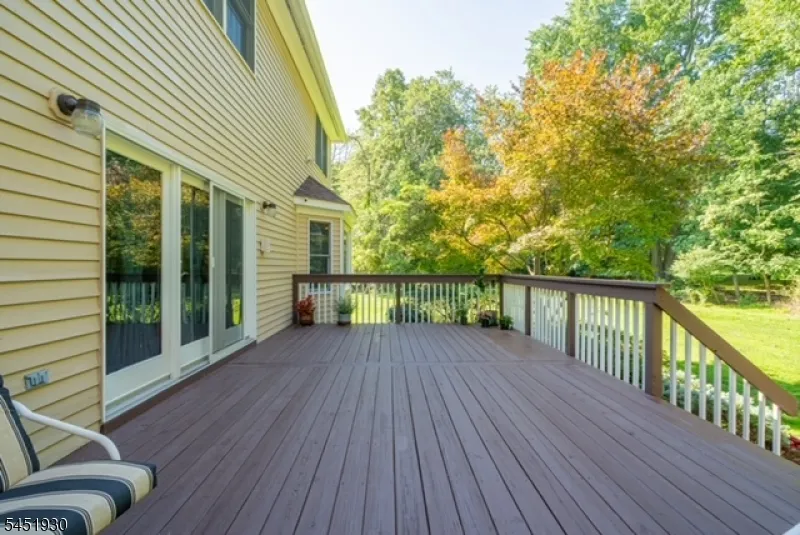 40 Newland Ct Bridgewater, NJ 08807