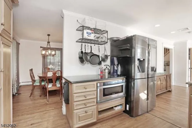 61 Intervale Rd Parsippany-Troy Hills, NJ 07005