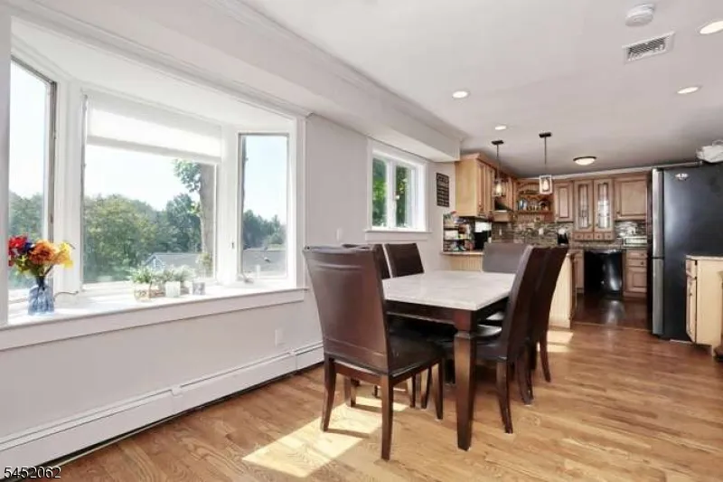 61 Intervale Rd Parsippany-Troy Hills, NJ 07005