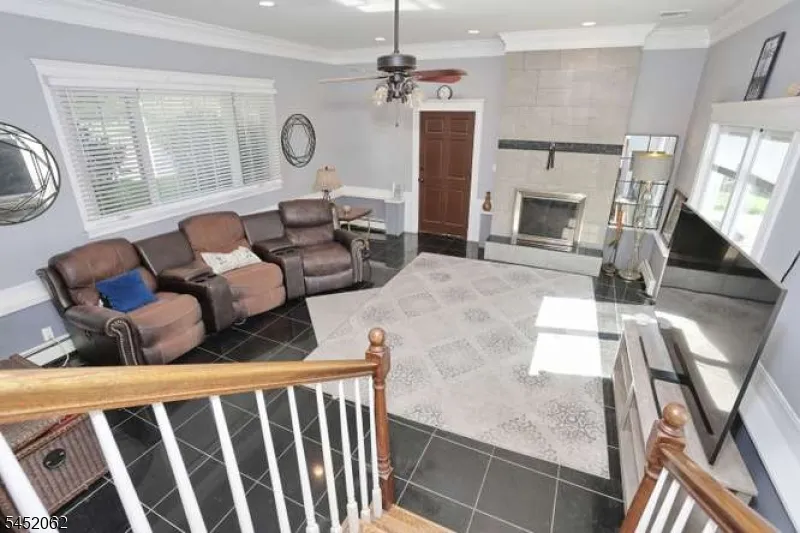 61 Intervale Rd Parsippany-Troy Hills, NJ 07005
