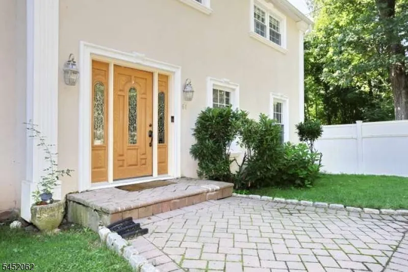 61 Intervale Rd Parsippany-Troy Hills, NJ 07005