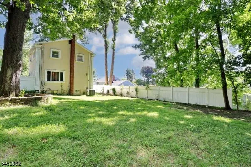 61 Intervale Rd Parsippany-Troy Hills, NJ 07005