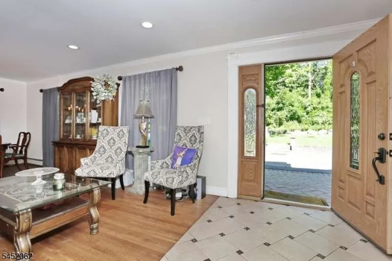 61 Intervale Rd Parsippany-Troy Hills, NJ 07005