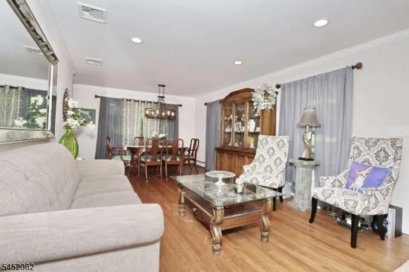 61 Intervale Rd Parsippany-Troy Hills, NJ 07005