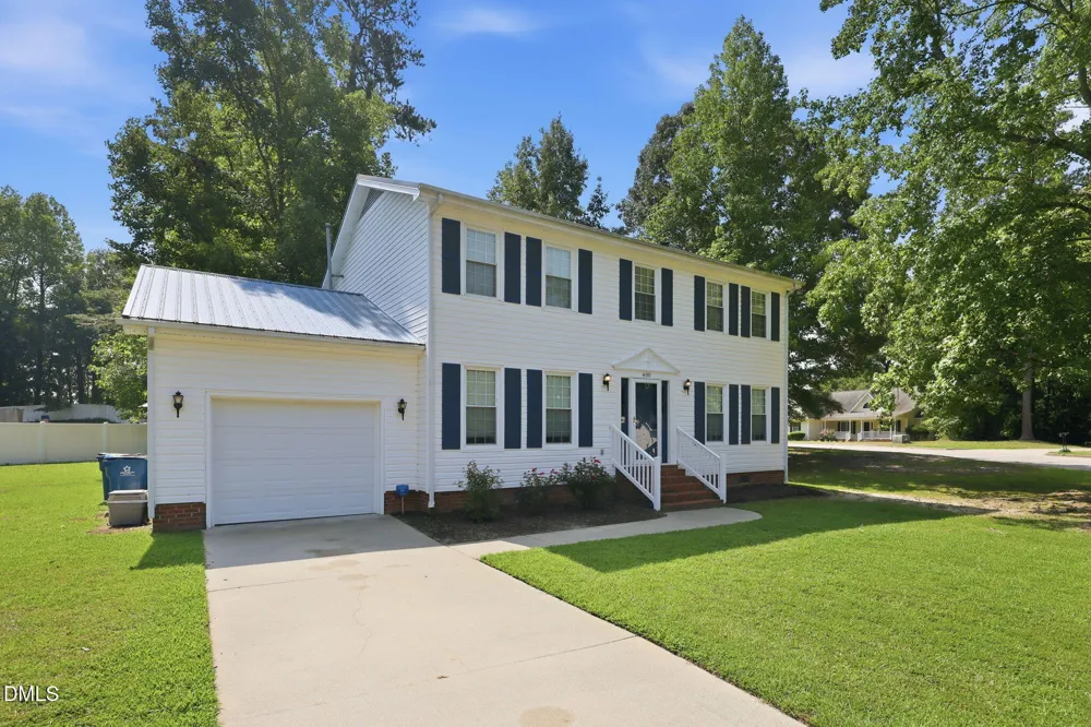 400 Thorndale Drive Dunn, NC 28334