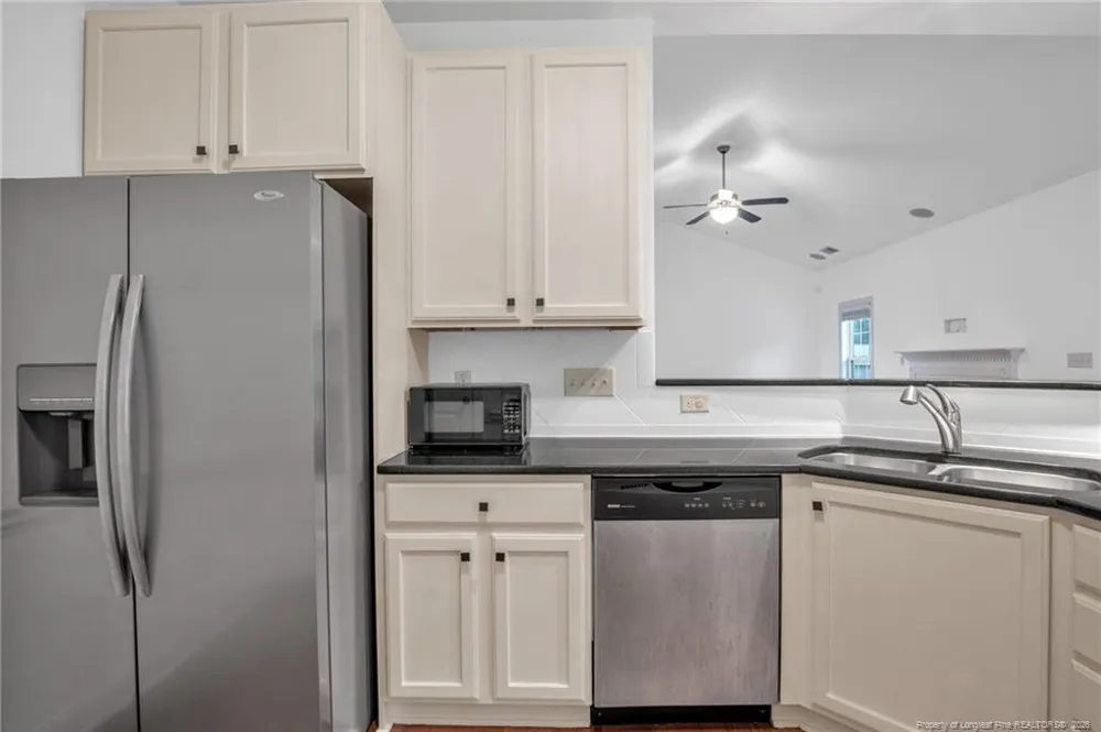 132 Hurdle Lane Raeford, NC 28376