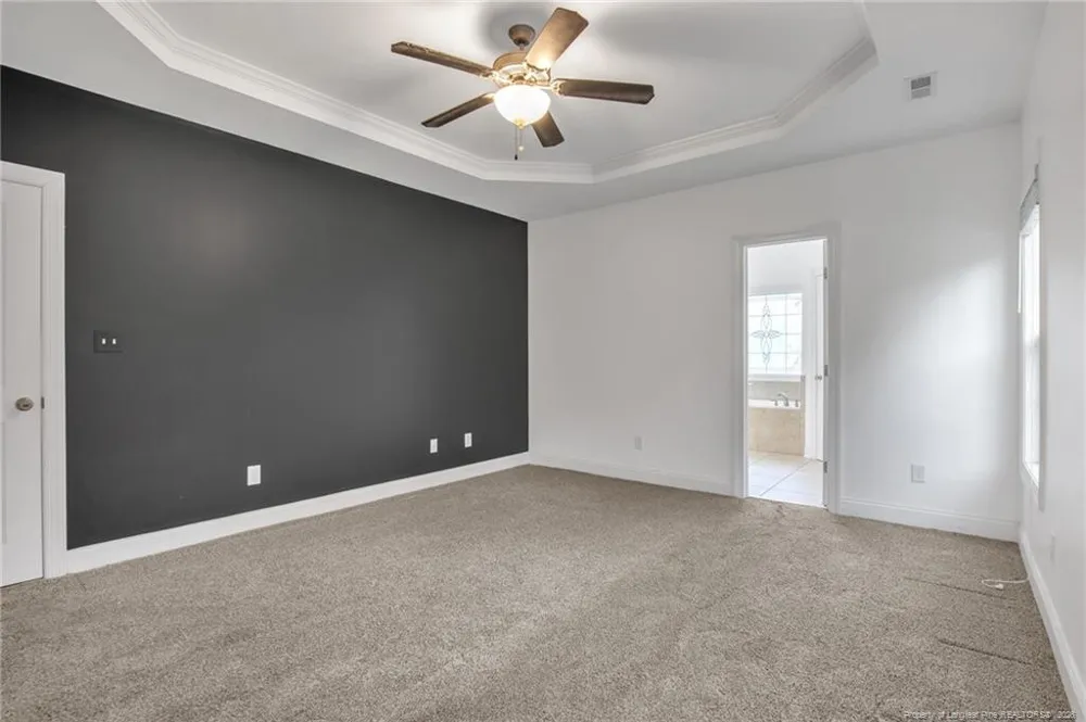 132 Hurdle Lane Raeford, NC 28376