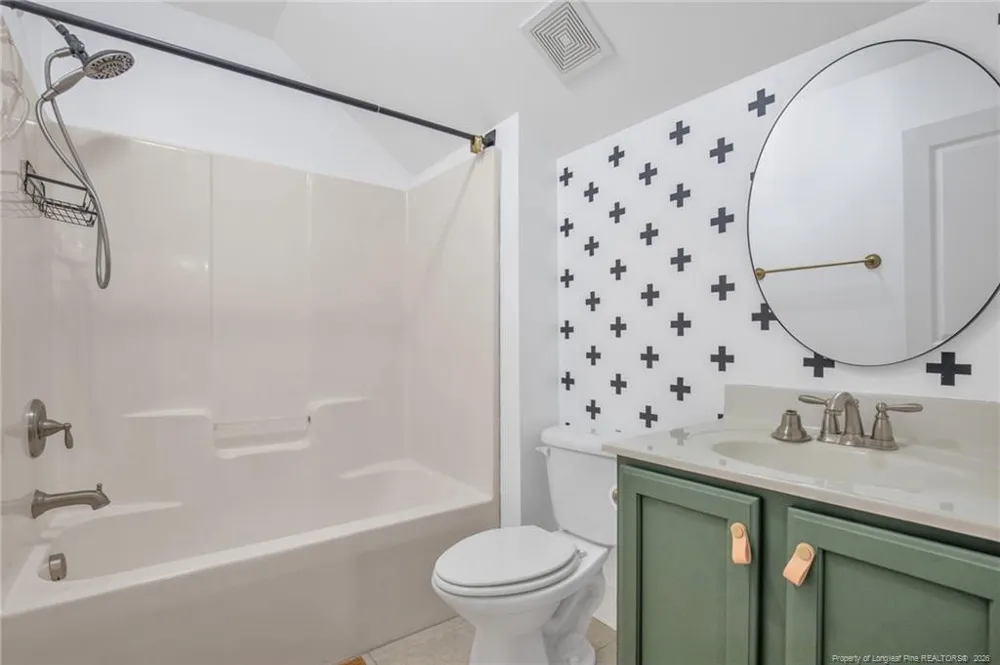 132 Hurdle Lane Raeford, NC 28376