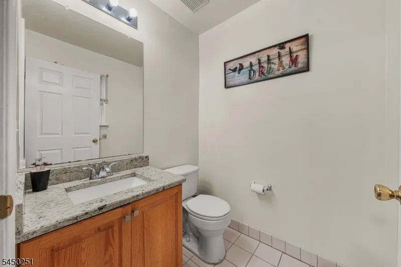 262 Retta Ct Piscataway, NJ 08854