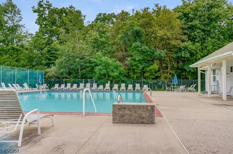 262 Retta Ct Piscataway, NJ 08854