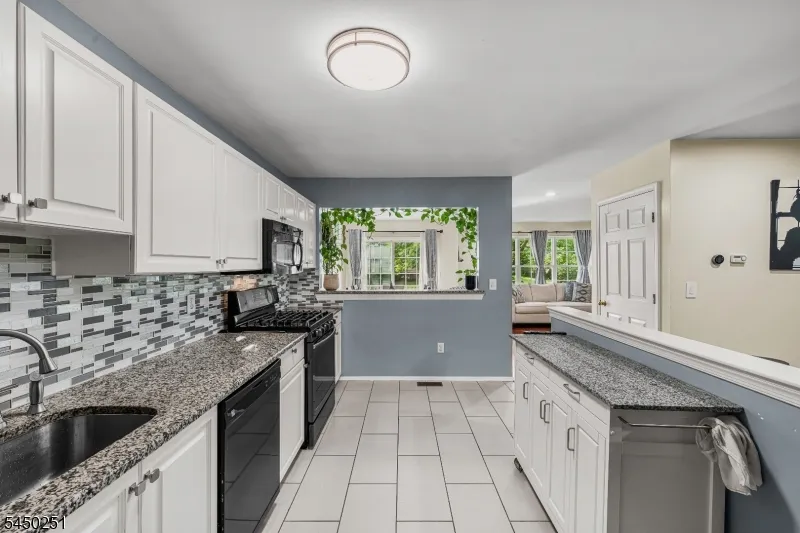 262 Retta Ct Piscataway, NJ 08854