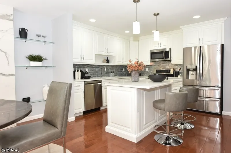 89 Fisher Rd Mahwah, NJ 07430