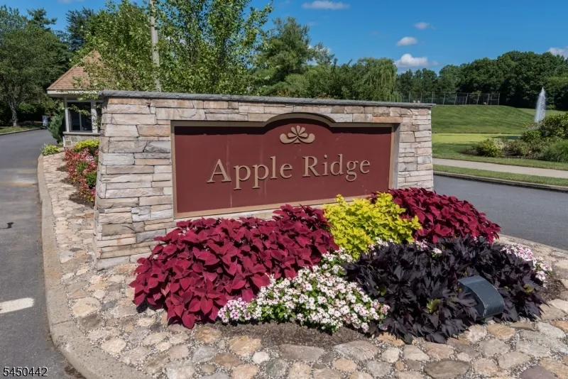 89 Fisher Rd Mahwah, NJ 07430