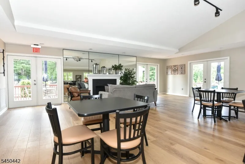 89 Fisher Rd Mahwah, NJ 07430