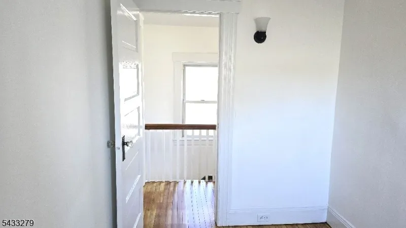 362 Columbia Blvd Wood-Ridge, NJ 07075