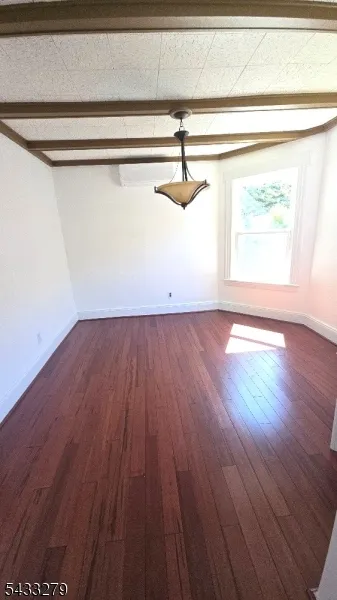 362 Columbia Blvd Wood-Ridge, NJ 07075