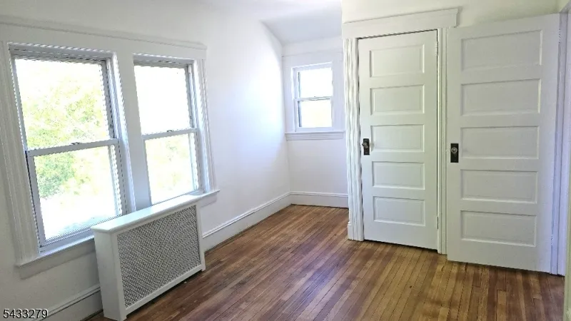 362 Columbia Blvd Wood-Ridge, NJ 07075