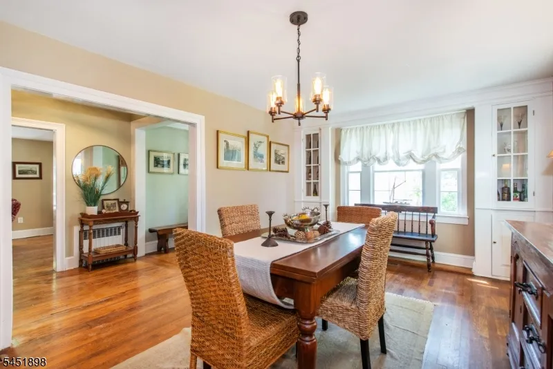 159 Mountainside Rd Mendham, NJ 07945