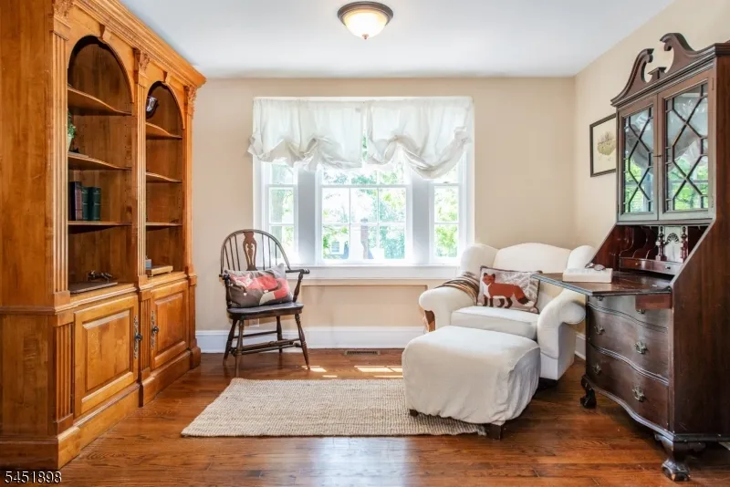 159 Mountainside Rd Mendham, NJ 07945