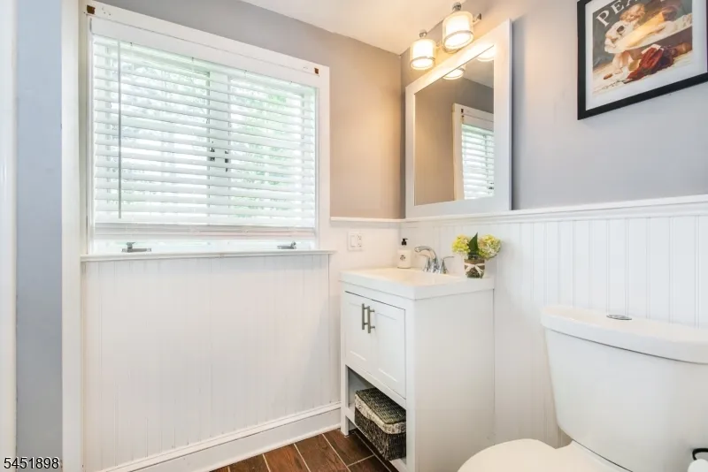 159 Mountainside Rd Mendham, NJ 07945
