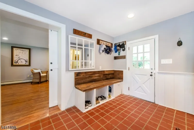 159 Mountainside Rd Mendham, NJ 07945