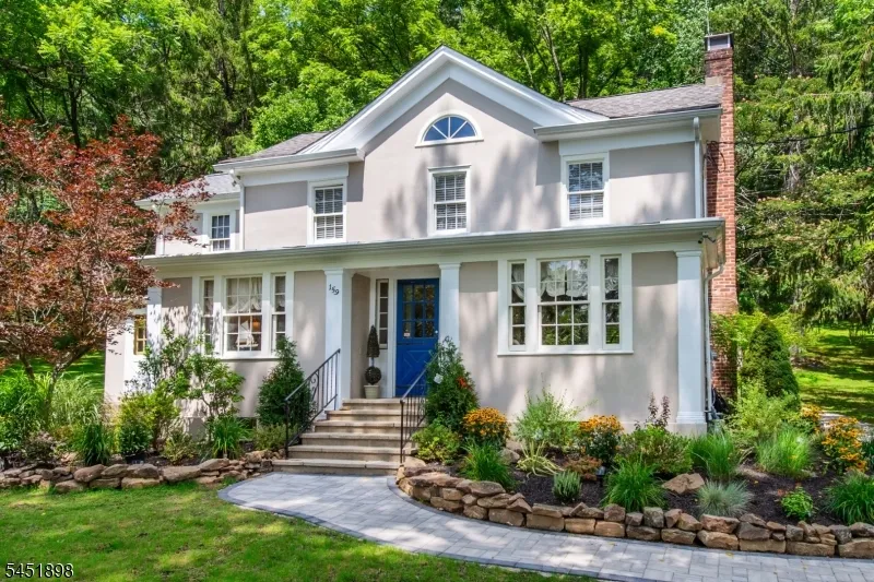 159 Mountainside Rd Mendham, NJ 07945