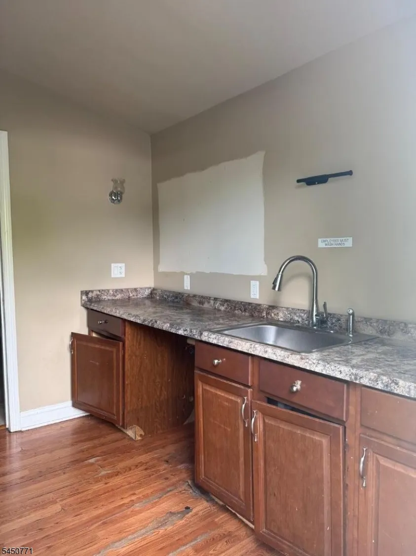 493 Union Ave Bridgewater, NJ 08807