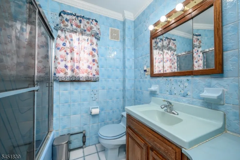 938 Ray Ave Union, NJ 07083