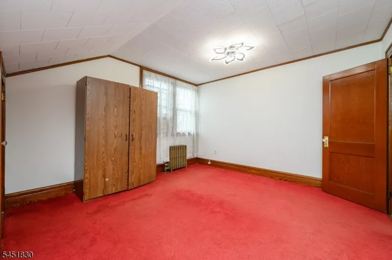 938 Ray Ave Union, NJ 07083