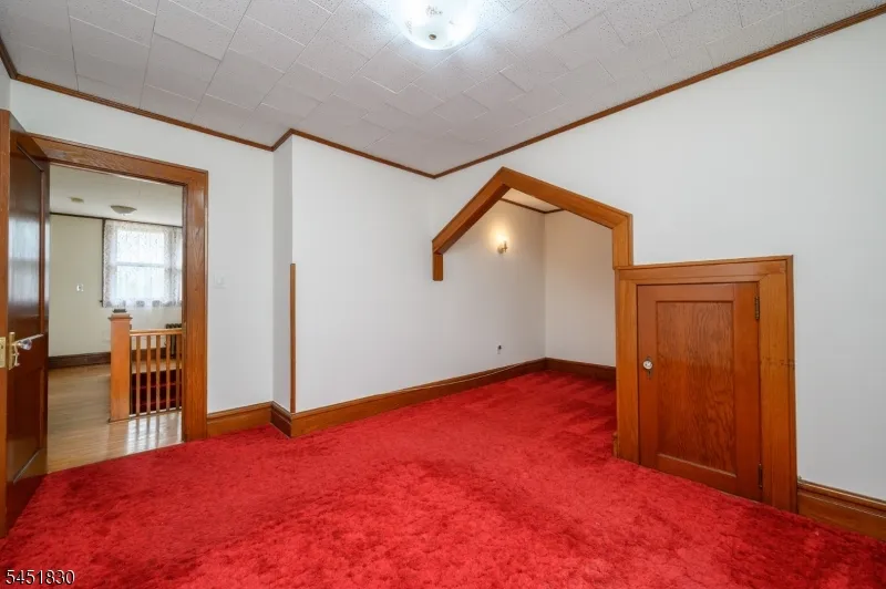 938 Ray Ave Union, NJ 07083