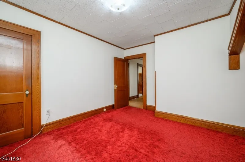 938 Ray Ave Union, NJ 07083