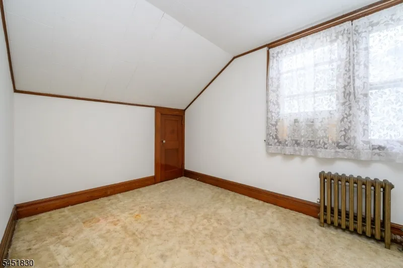 938 Ray Ave Union, NJ 07083