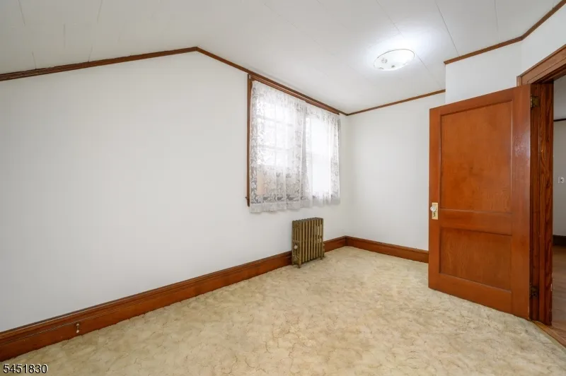 938 Ray Ave Union, NJ 07083