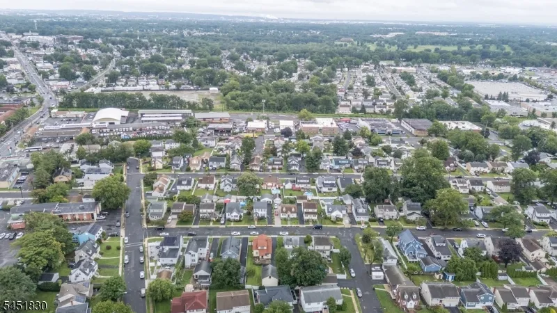 938 Ray Ave Union, NJ 07083