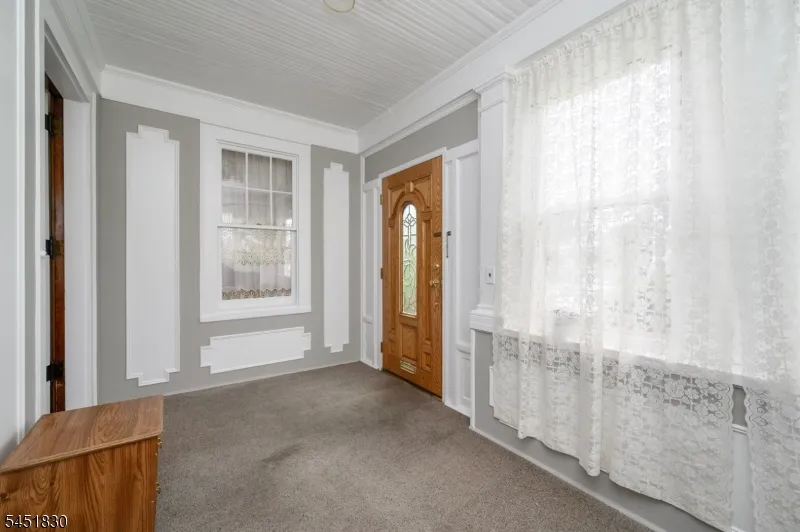 938 Ray Ave Union, NJ 07083