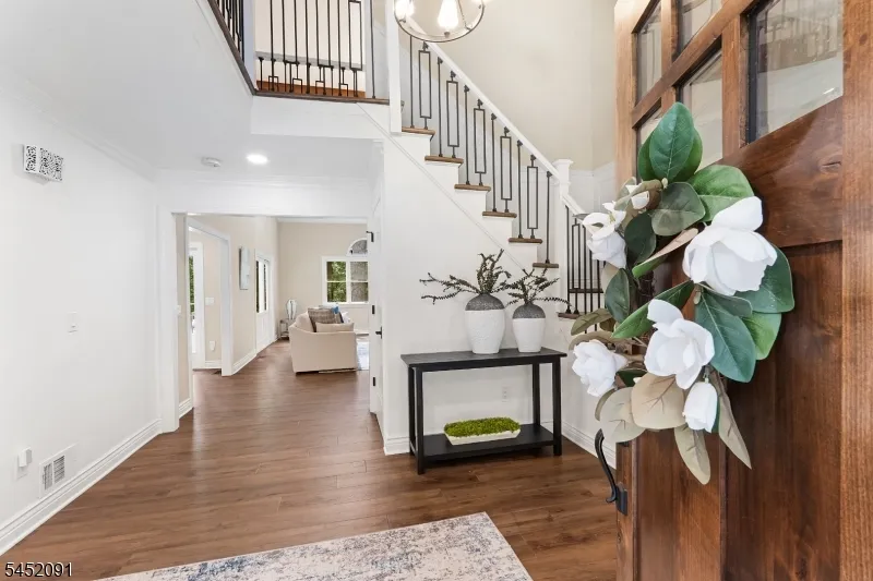31 Warren Cutting Chester, NJ 07930