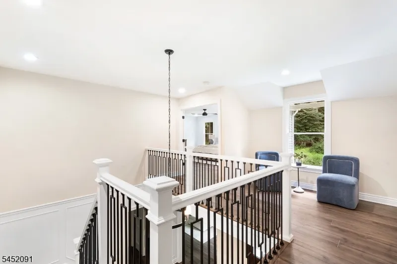 31 Warren Cutting Chester, NJ 07930