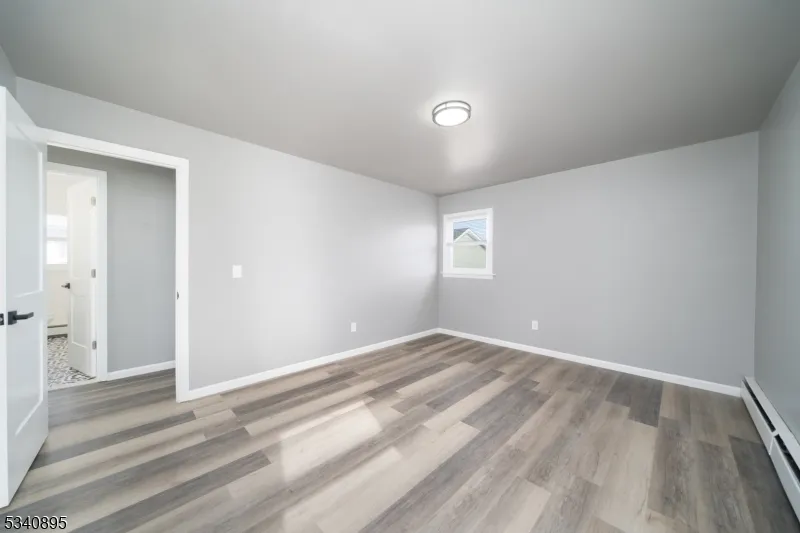 701 Mccandless Place Linden City, NJ 07036