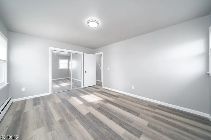701 Mccandless Place Linden City, NJ 07036