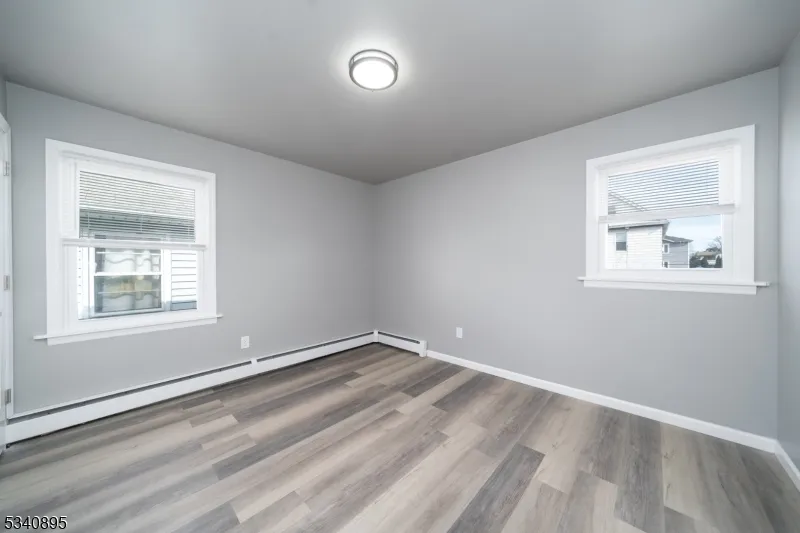 701 Mccandless Place Linden City, NJ 07036