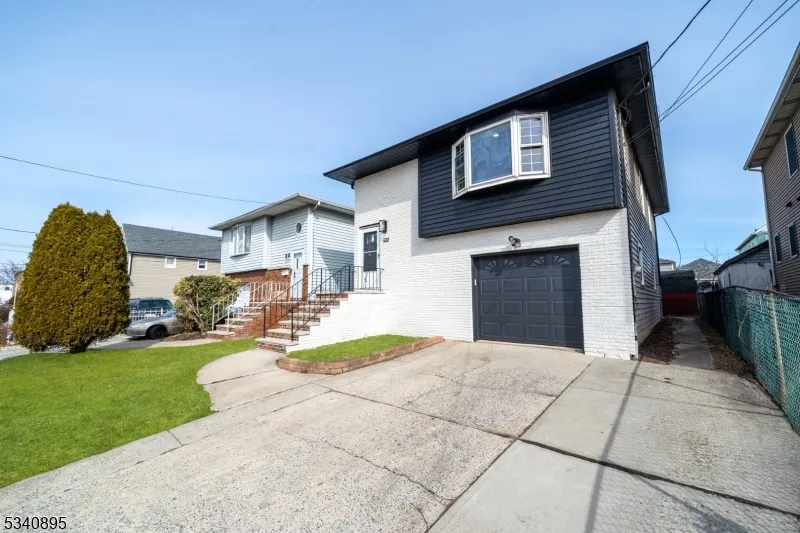 701 Mccandless Place Linden City, NJ 07036