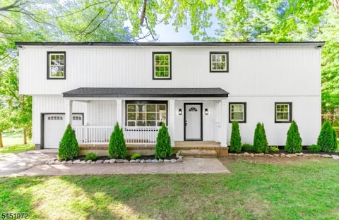 1379 Blair Ct