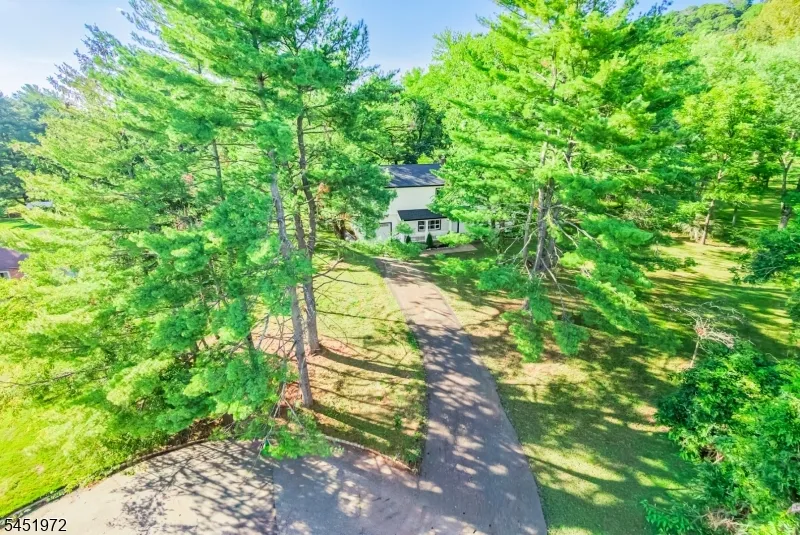 1379 Blair Ct Bridgewater, NJ 08807