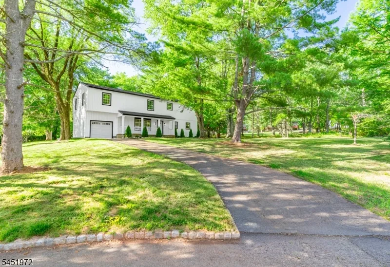 1379 Blair Ct Bridgewater, NJ 08807